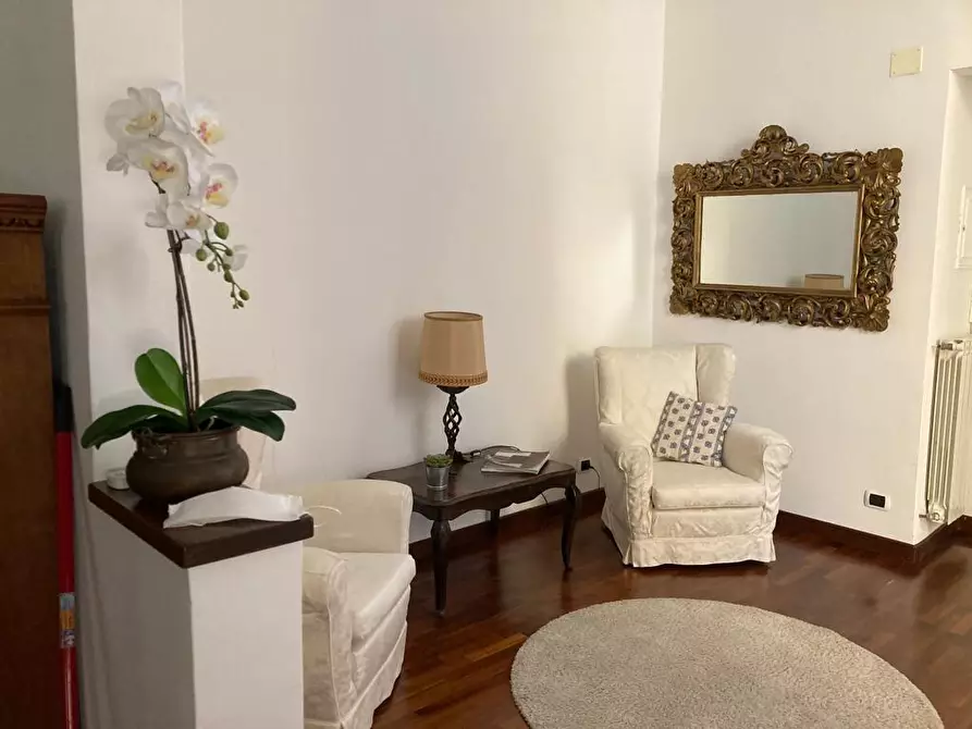 Immagine 3 di Appartamento in vendita  a Savona