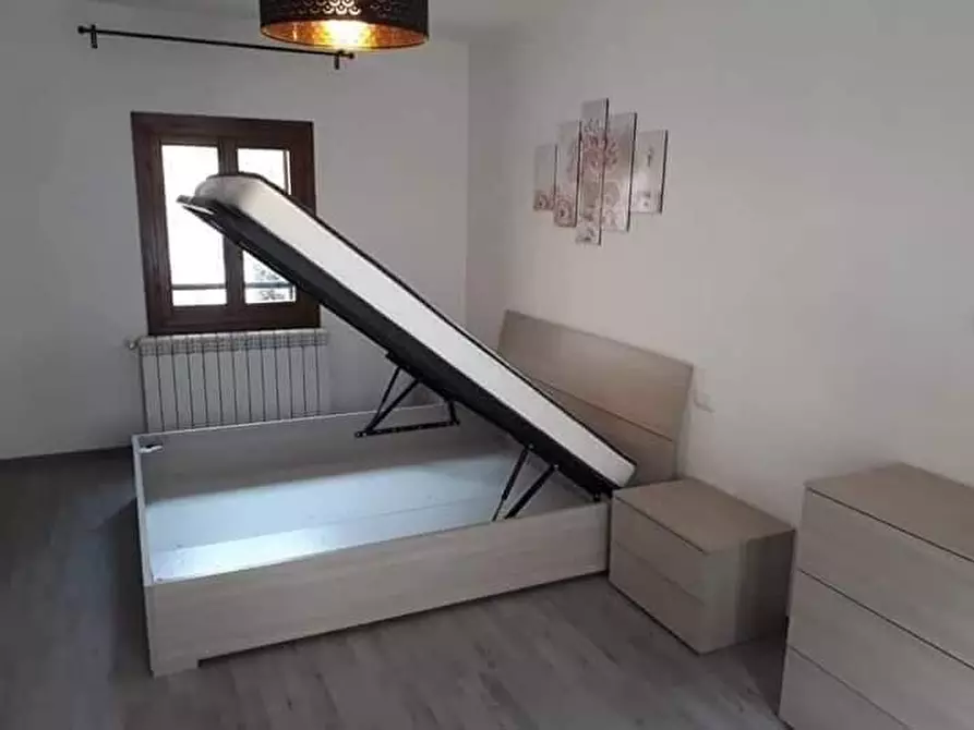 Immagine 8 di Abitazione tipica in affitto  a Rovigo