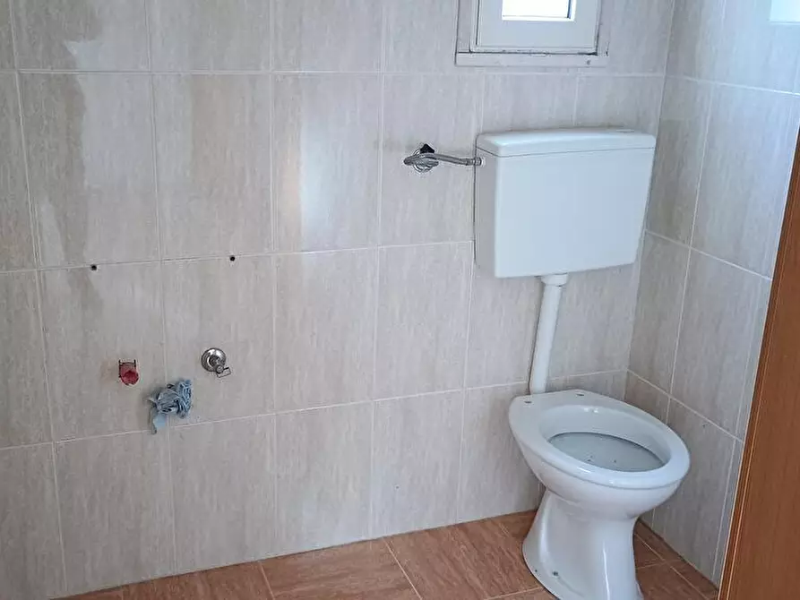 Immagine 14 di Appartamento in vendita  in VIA PASCOLI 19 a San Giorgio Ionico