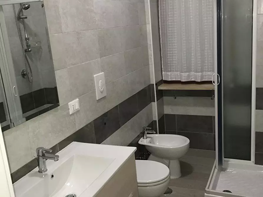 Immagine 11 di Appartamento in affitto  a Catanzaro