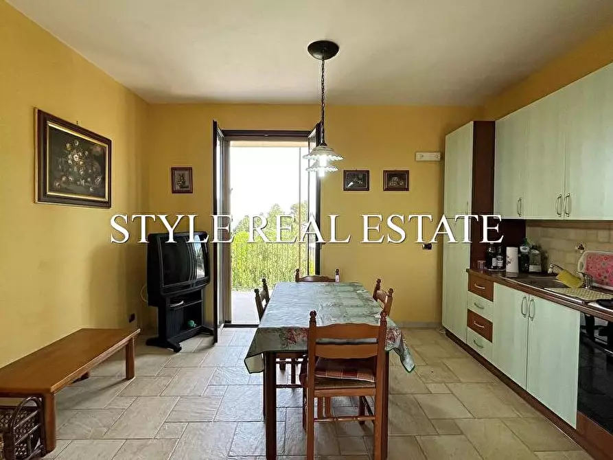 Immagine 13 di Villa in vendita  in contrada san giorgio a Melilli