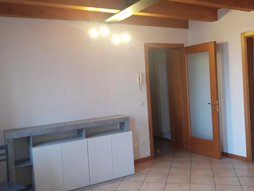 Immagine 2 di Appartamento in affitto  a Camisano Vicentino