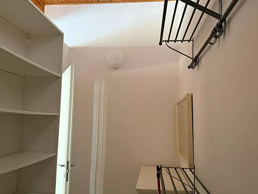 Immagine 11 di Appartamento in affitto  a Parma