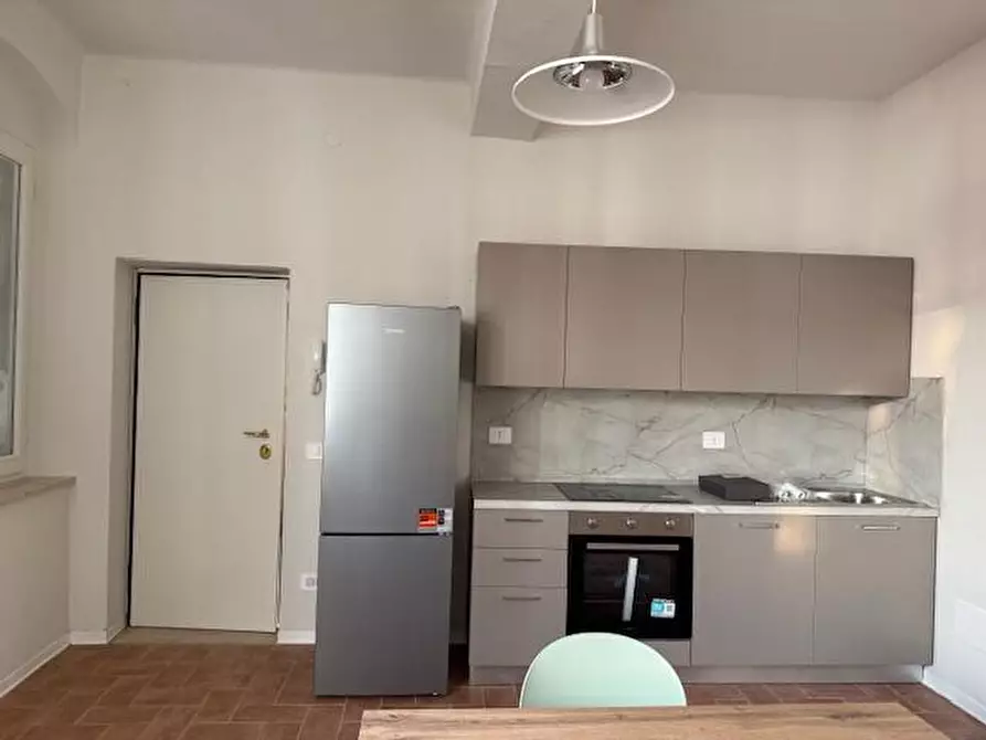 Immagine 2 di Appartamento in affitto  a Parma