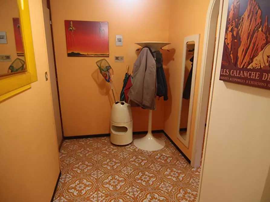 Immagine 7 di Appartamento in vendita  in via Enrico Toti 10 a Rapallo