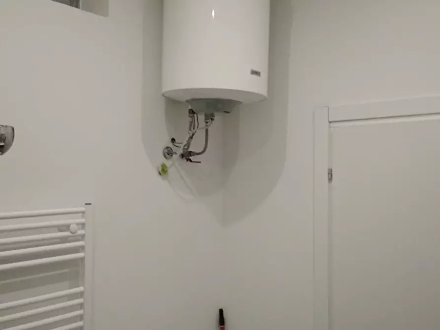 Immagine 12 di Appartamento in affitto  in Via XX Settembre 48 a Savona