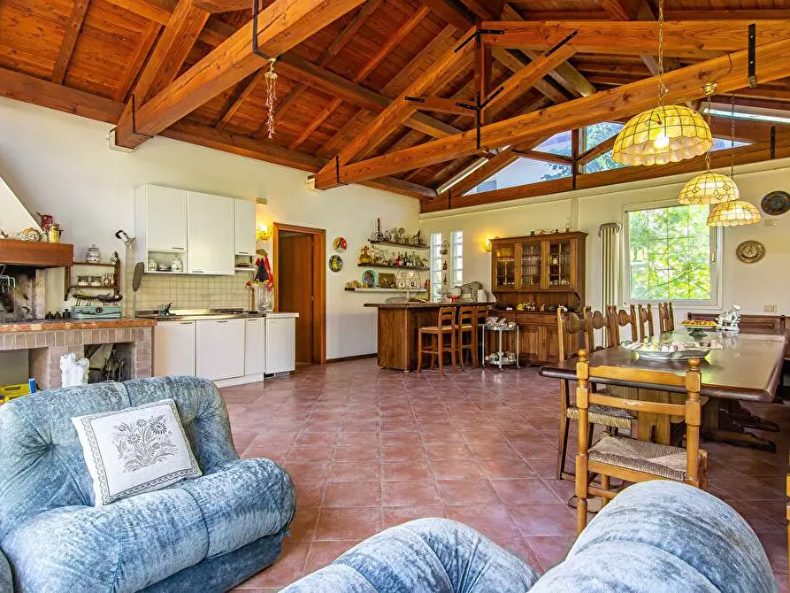 Immagine 29 di Villa in vendita  in Via Ugo Foscolo 9 a Vicenza