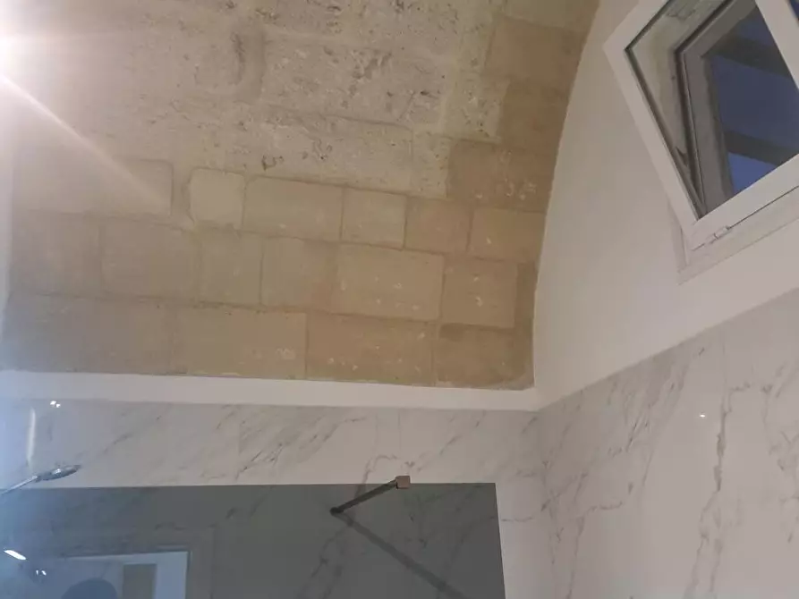 Immagine 5 di Appartamento in affitto  a Lecce