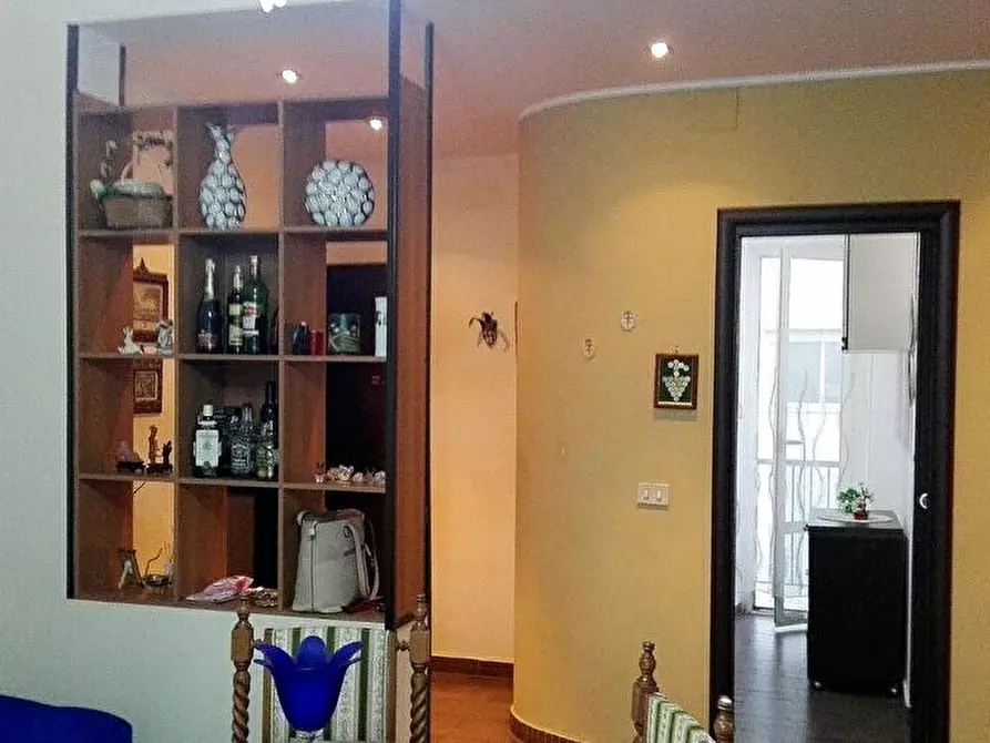 Immagine 2 di Appartamento in vendita  in via Michele Cipolla 95 a Palermo