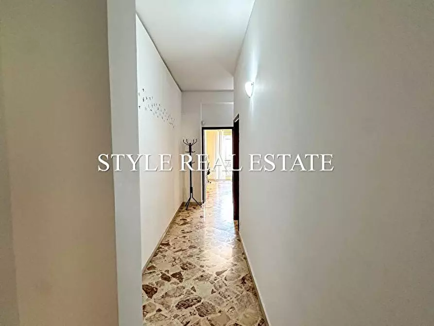 Immagine 12 di Palazzo in vendita  in Corso Timoleonte 105 a Siracusa
