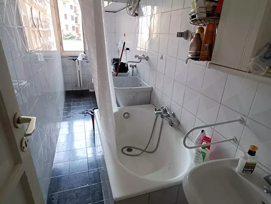 Immagine 5 di Camera condivisa in affitto  a Milano