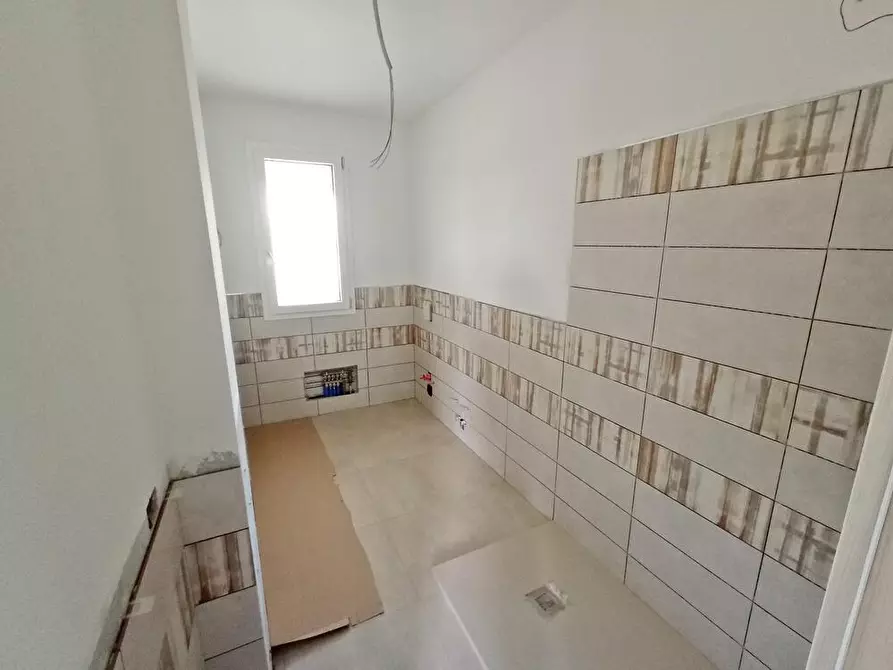 Immagine 9 di Villetta a schiera in vendita  in Via Milano snc a Sassari