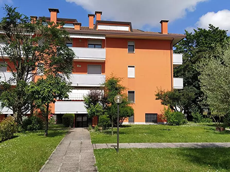 Immagine 1 di Appartamento in affitto  a Ponte San Nicolò