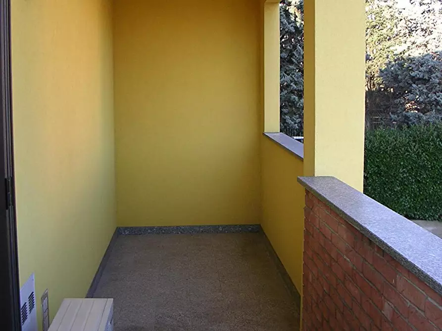 Immagine 5 di Appartamento in affitto  a Lonate Pozzolo