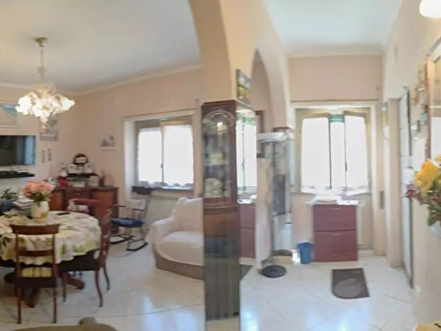 Immagine 12 di Casa semindipendente in vendita  in VIA APPIA NUOVA 1248 a Roma