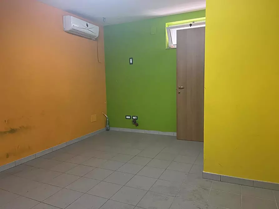 Immagine 2 di Box auto in affitto  in Via L. Protospata  - a Matera