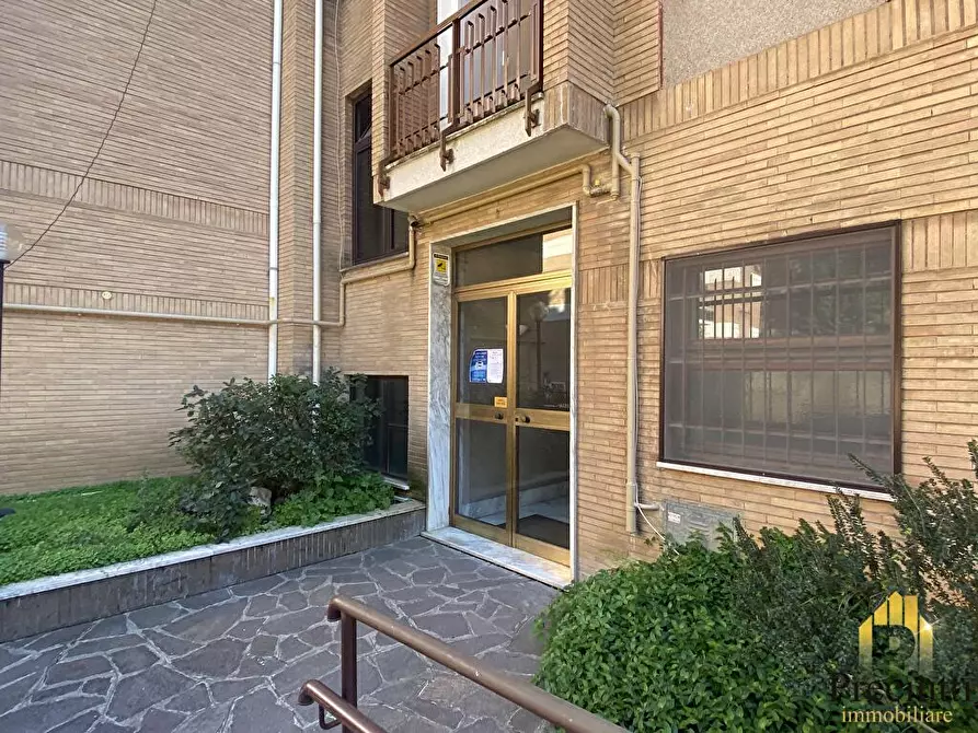 Immagine 24 di Appartamento in vendita  in VIA ANTONIO SOGLIANO 46 a Roma