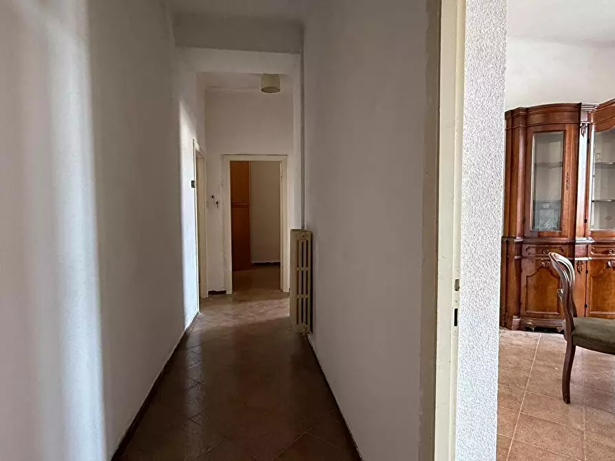 Immagine 10 di Appartamento in vendita  a Licciana Nardi