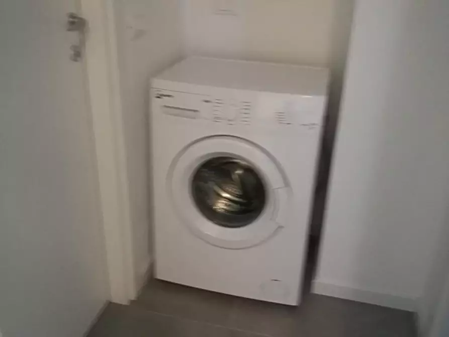 Immagine 5 di Abitazione tipica in affitto  in VIA CANALE MILANI 14 a Verona