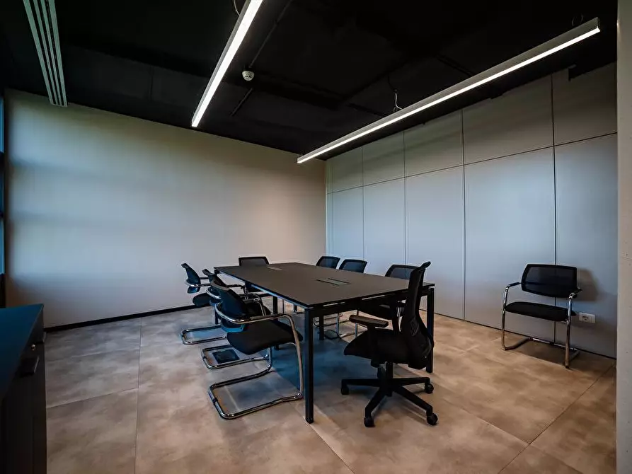 Immagine 11 di Sala convegni in affitto  in Via Fernando Colombo 36 a Roma