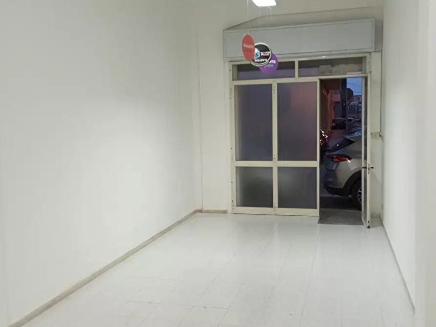 Immagine 3 di Negozio in affitto  in via sofio ferrero 24 a Siracusa