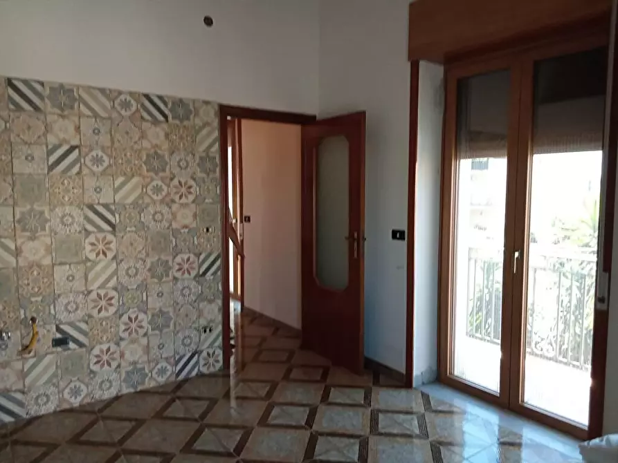 Immagine 3 di Negozio in affitto  in Via Provinciale 1 a San Valentino Torio
