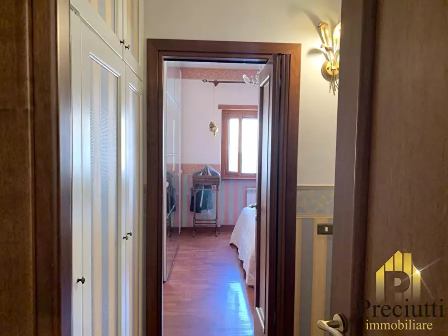 Immagine 10 di Appartamento in vendita  in VIA ANTONIO SOGLIANO 46 a Roma