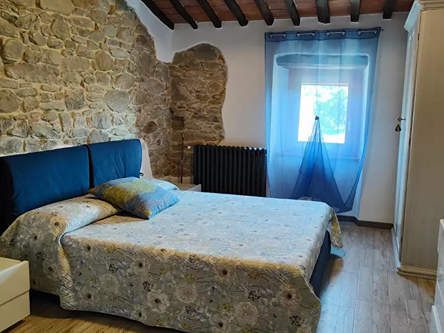 Immagine 7 di Abitazione tipica in affitto  a Arezzo