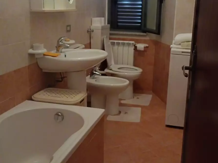 Immagine 7 di Bilocale in affitto  in VIA GARIBALDI 14 a Bovalino