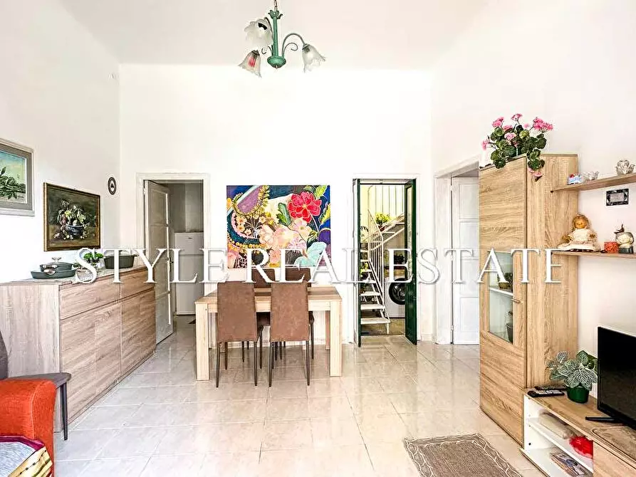 Immagine 1 di Appartamento in vendita  in Via Napoli 6 a Siracusa