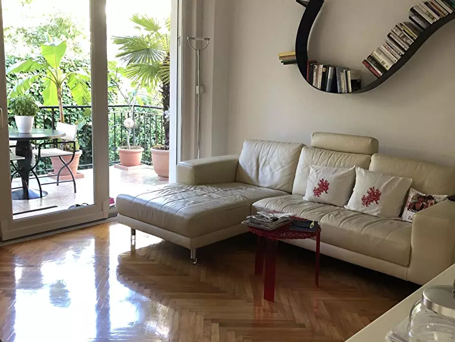 Immagine 2 di Trilocale in affitto  a Bolzano