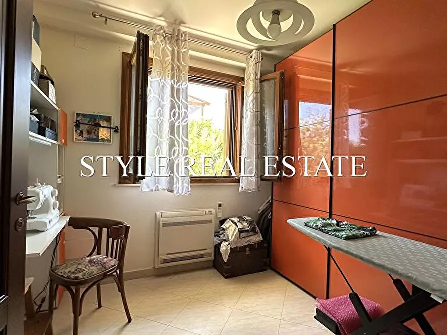 Immagine 17 di Villa in vendita  in via nino consiglio - a Siracusa