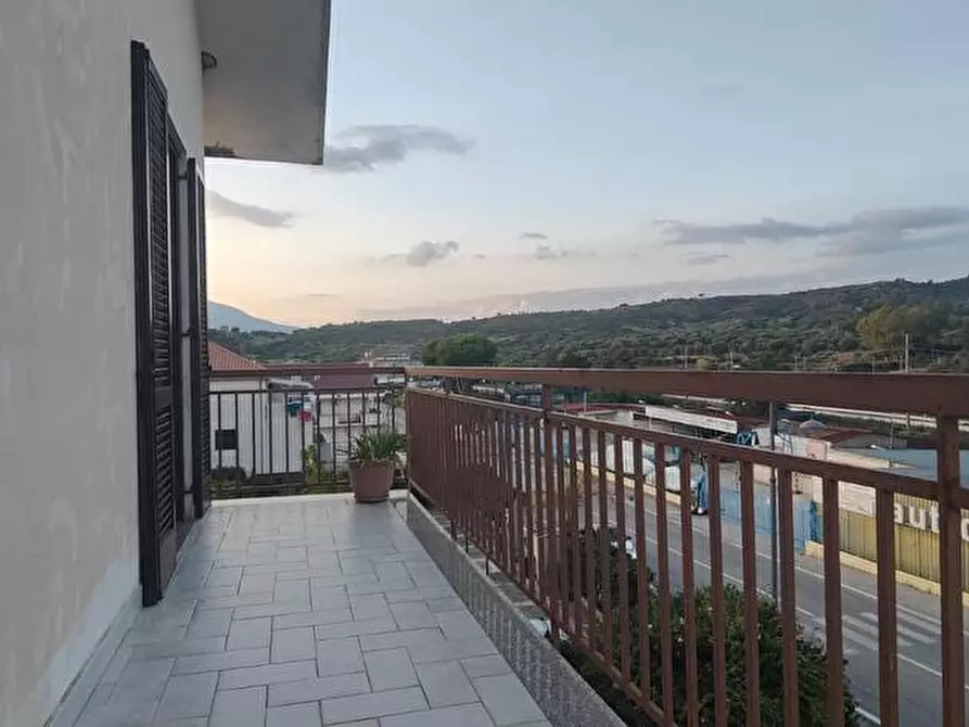 Immagine 2 di Appartamento in vendita  in Via Porta Rosa  29  a Ascea