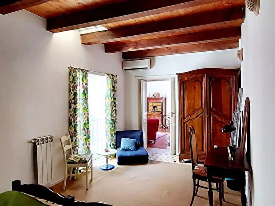 Immagine 7 di Camera in affitto  in Via Argenteria  19 a Palermo