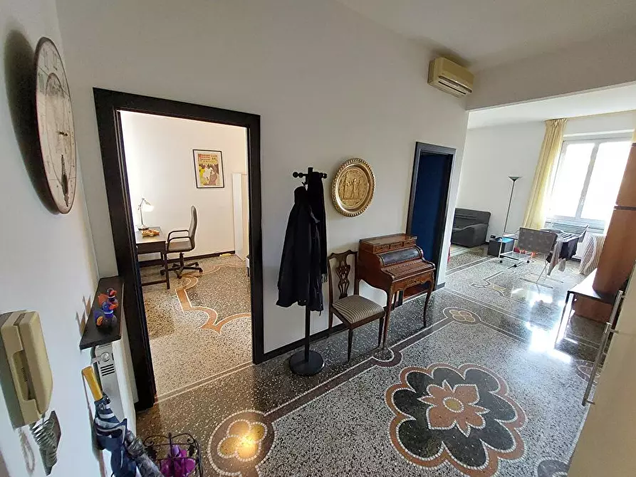 Immagine 5 di Stanza singola in affitto  a Genova