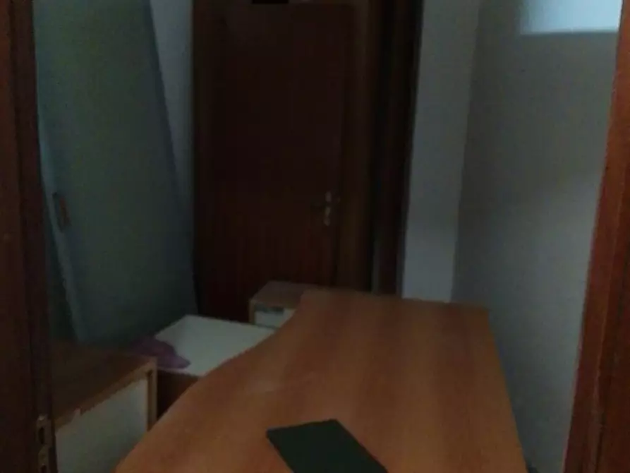 Immagine 12 di Laboratorio in affitto  in Via Castagnitiello 1 a Sarno