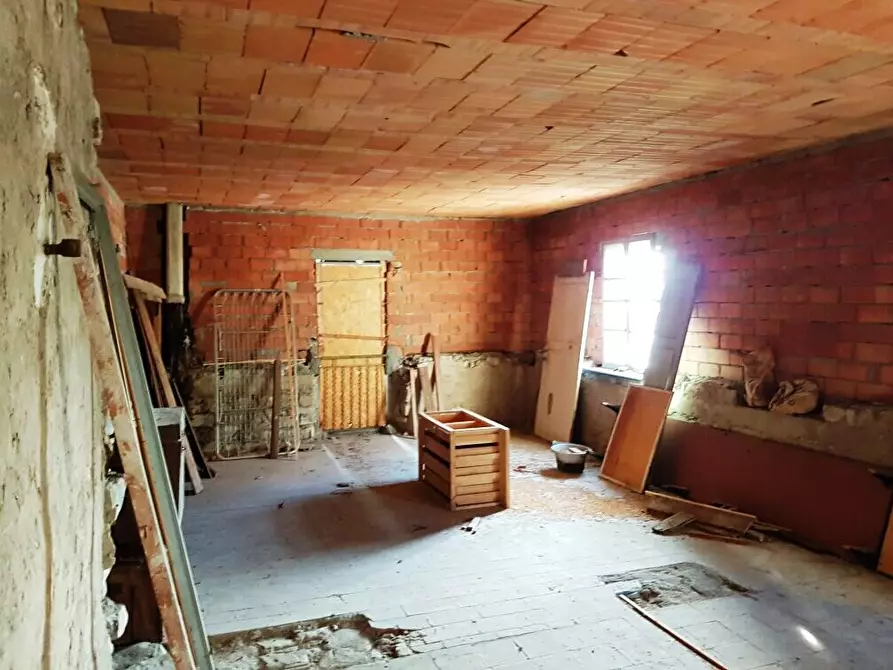 Immagine 8 di Casa indipendente in vendita  in VIALE DEI TIGLI 5 a Villa Minozzo