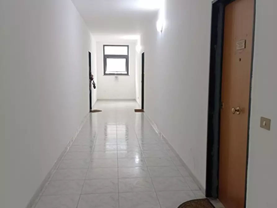 Immagine 2 di Ufficio in vendita  in via Comunale Vecchia Pianura 16 a Napoli