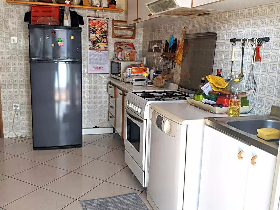 Immagine 13 di Appartamento in affitto  a Montesilvano