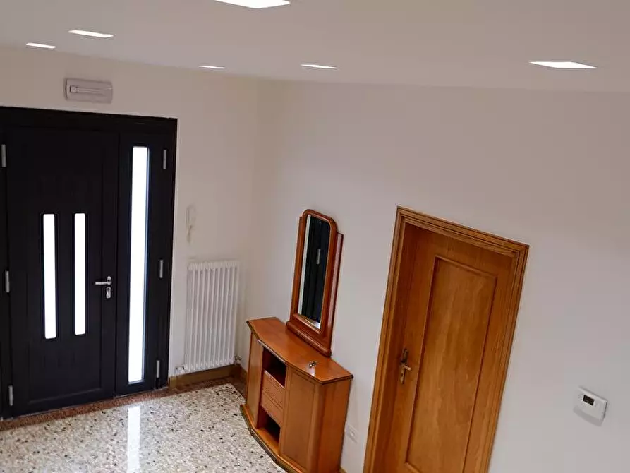 Immagine 4 di Camera in affitto  a Pordenone