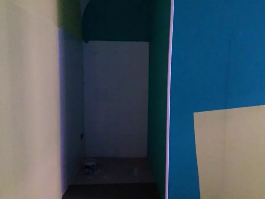 Immagine 3 di Locale commerciale in vendita  in Via Onofrio Tortora  1 a Sarno