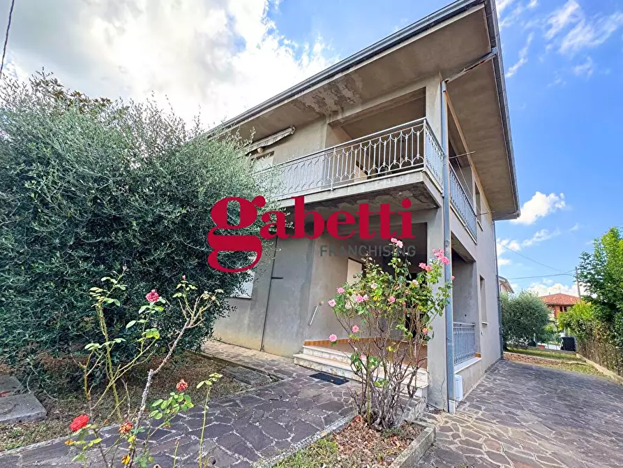 Immagine 1 di Casa bifamiliare in vendita  a Verucchio