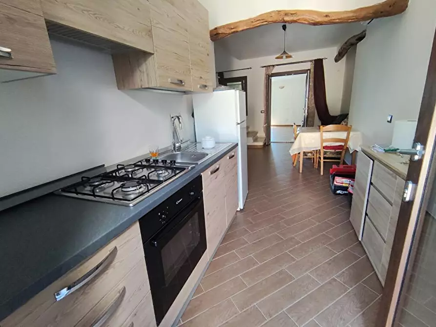 Immagine 5 di Casa vacanze in vendita  in Via Delle Isole snc a San Teodoro