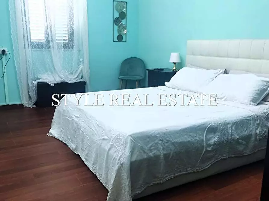 Immagine 4 di Appartamento in vendita  in Via Antonello da Messina 40 a Siracusa