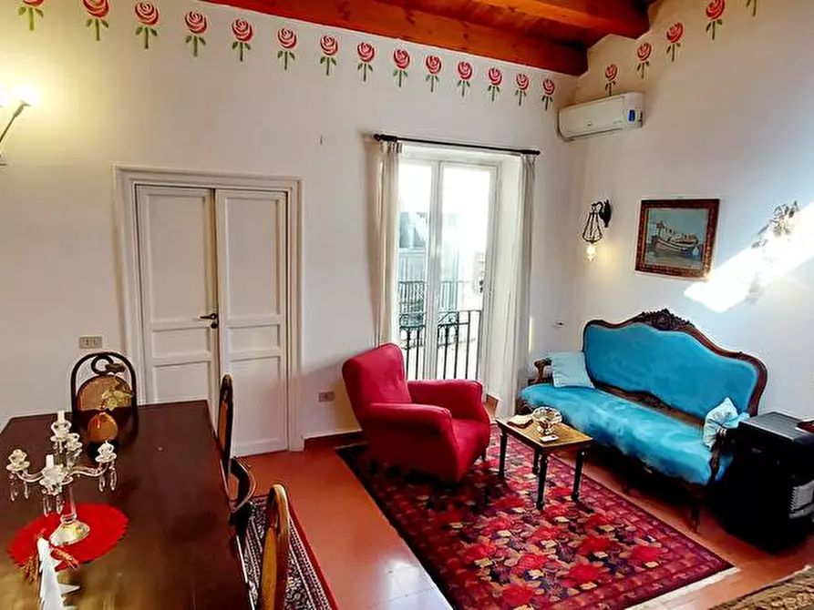 Immagine 15 di Camera in affitto  in Via Argenteria  19 a Palermo