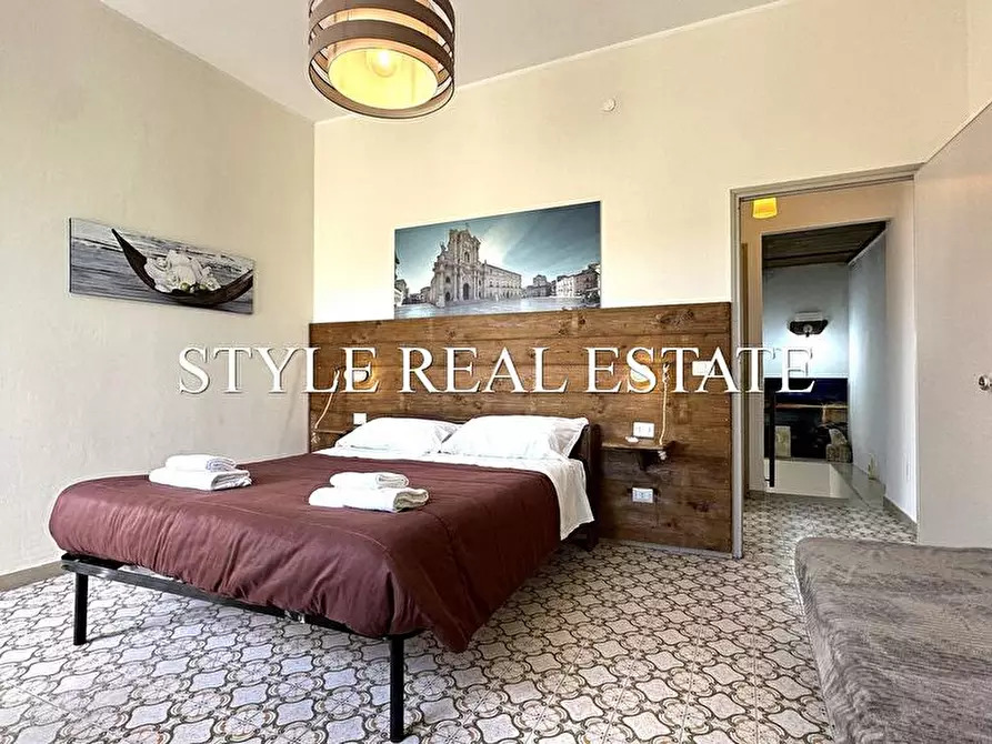 Immagine 15 di Appartamento in vendita  in VIA BAINSIZZA a Siracusa