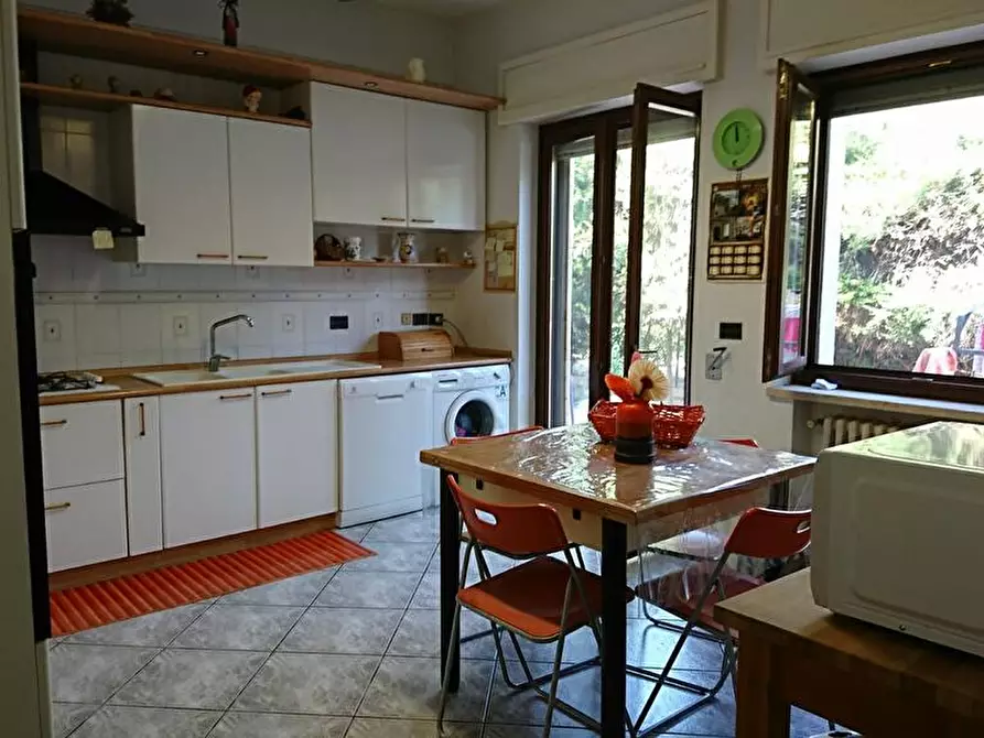 Immagine 8 di Villa in affitto  in Via occhiate 15 a Taranto