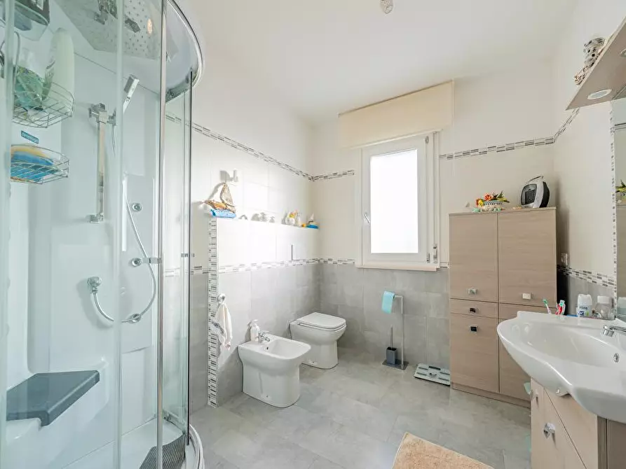 Immagine 5 di Casa indipendente in vendita  in Via Virgilio snc a Notaresco