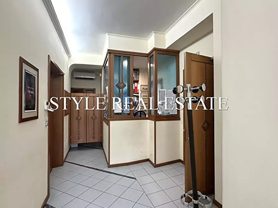 Immagine 5 di Ufficio in vendita  in Via Adige a Siracusa