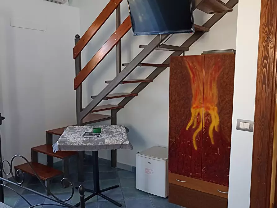 Immagine 4 di Affittacamere in affitto  in Via villaggio limoneto  7 a Reggio Di Calabria